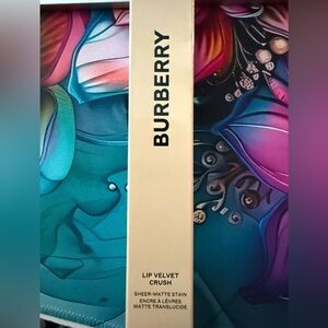 Burberry Lip Velvet Crush